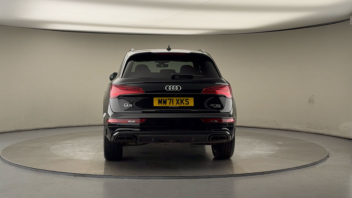 More views of Audi Q5