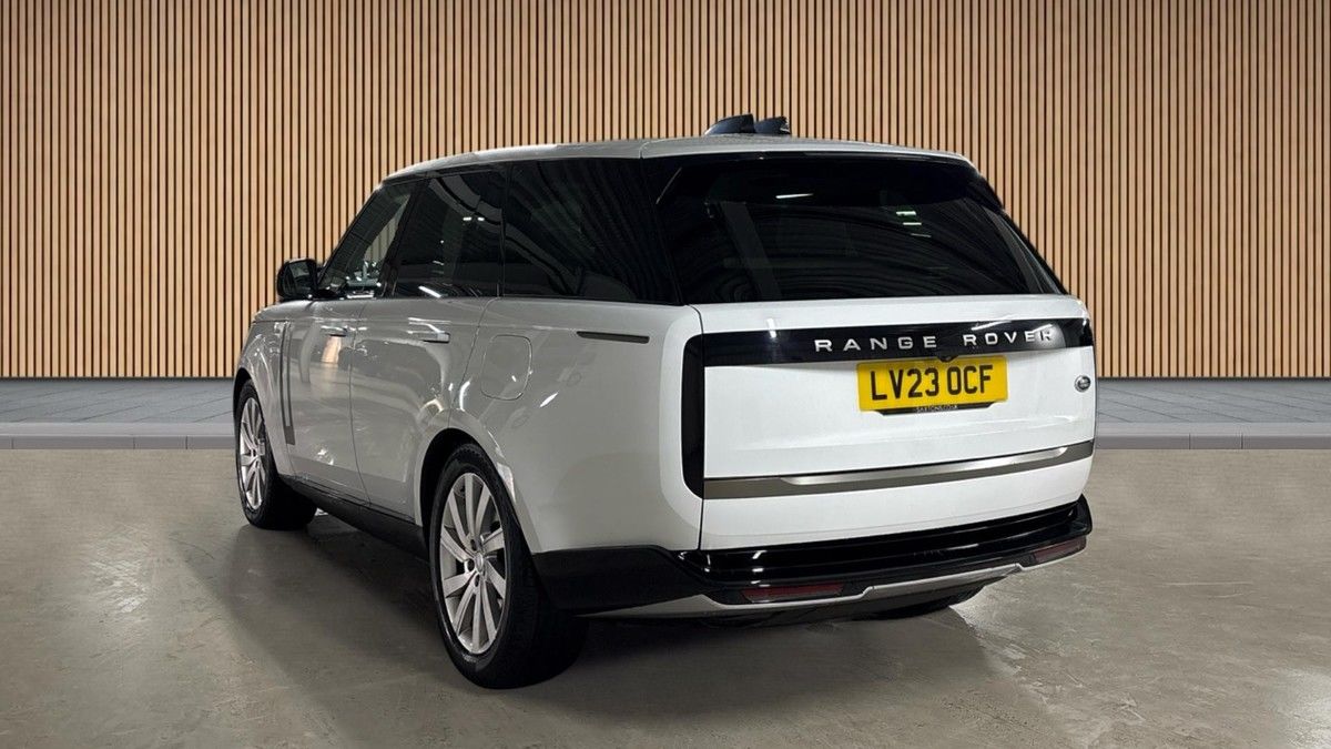 Land Rover Range Rover Image 2