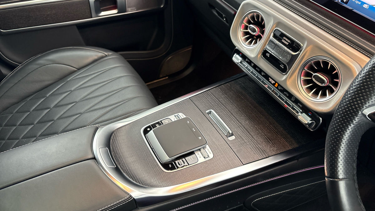 Mercedes-Benz G Class Image 18