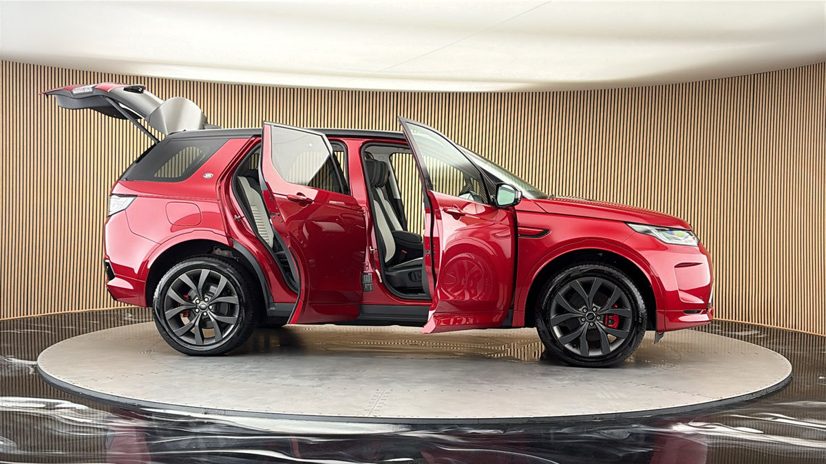 More views of Land Rover Discovery Sport