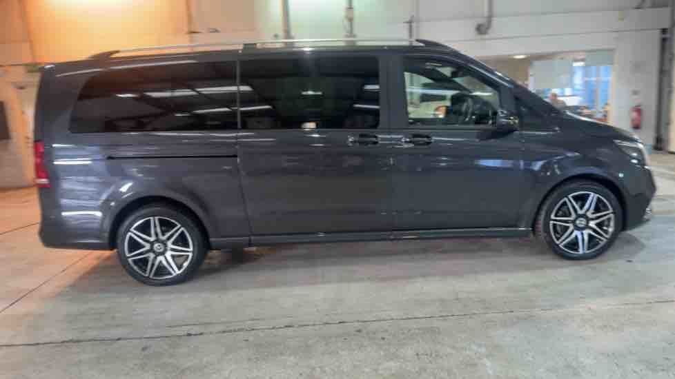More views of Mercedes-Benz V Class