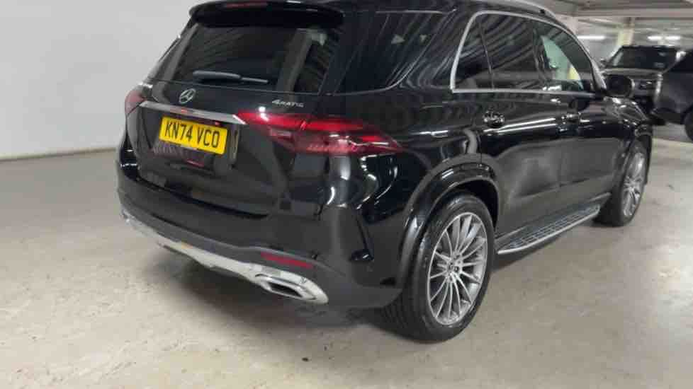More views of Mercedes-Benz GLE