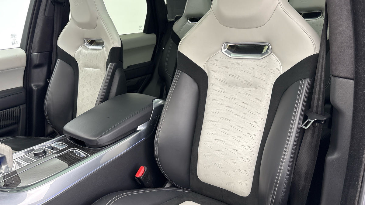 Land Rover Range Rover Sport Image 7