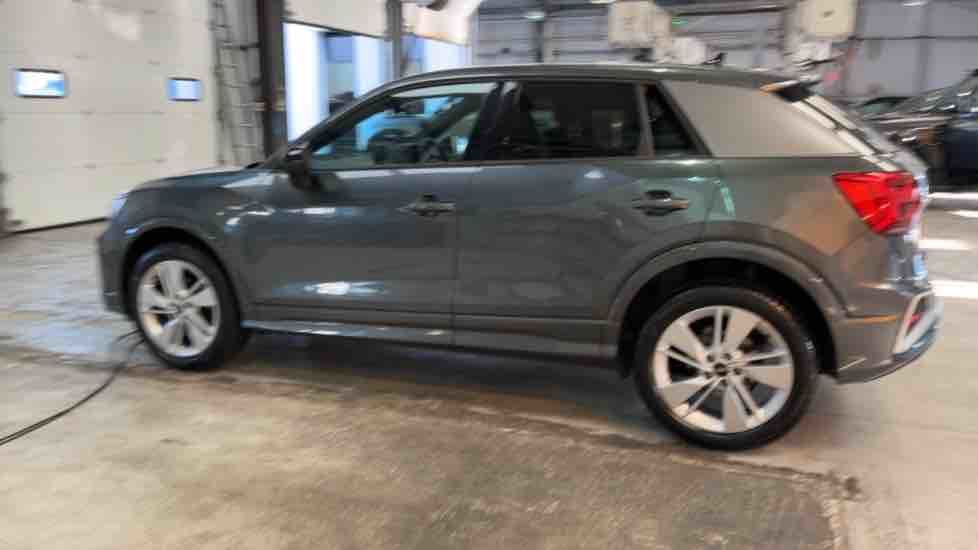 More views of Audi Q2