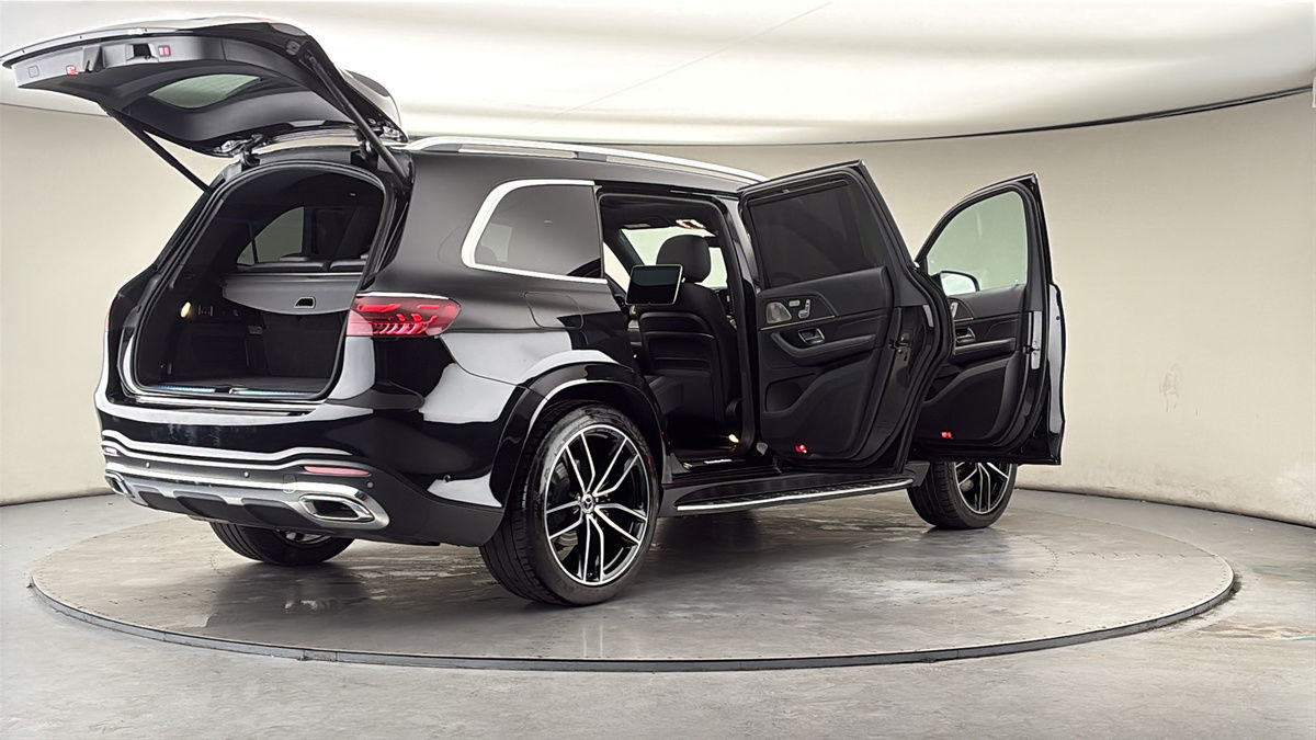 More views of Mercedes-Benz GLS