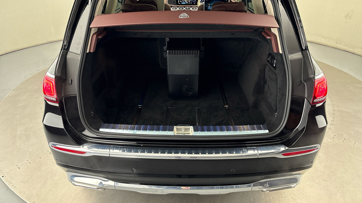 Mercedes-Benz Maybach GLS Image 11