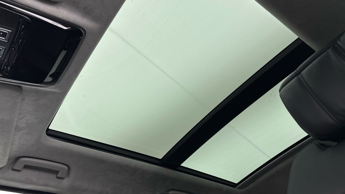 Land Rover Range Rover Sport Image 6