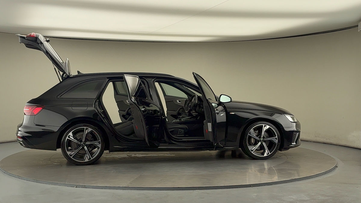 More views of Audi A4 Avant