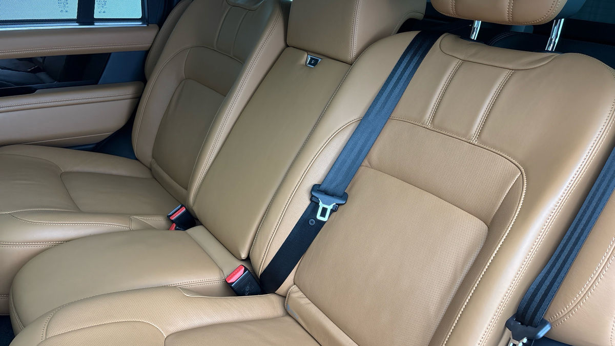 Land Rover Range Rover Image 8