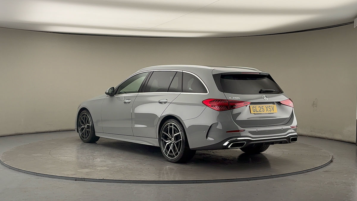 Mercedes-Benz C Class Image 2