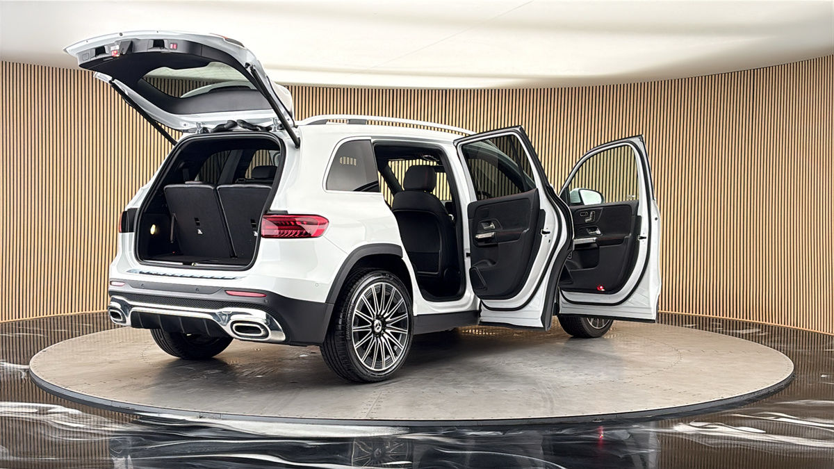 More views of Mercedes-Benz GLB