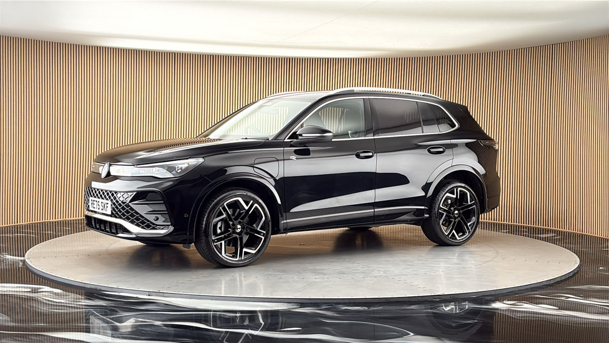 More views of Volkswagen Tiguan
