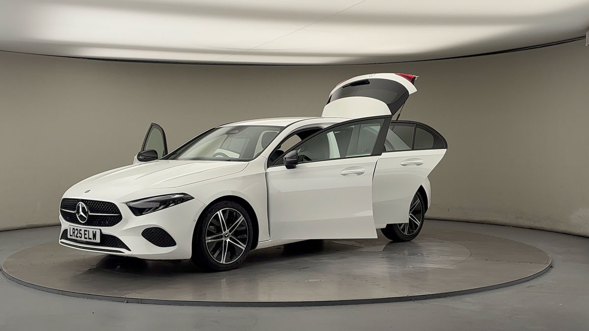 Mercedes-Benz A Class Image 22