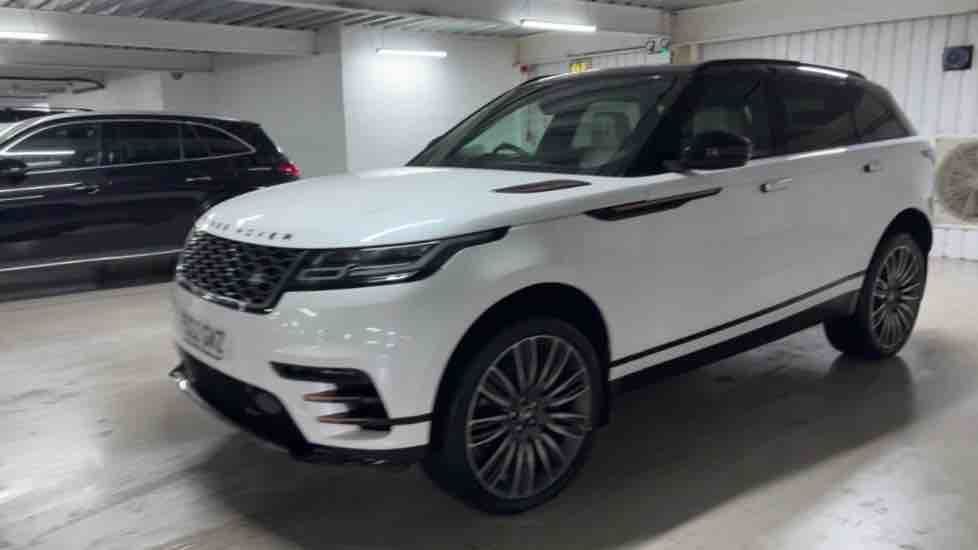 More views of Land Rover Range Rover Velar