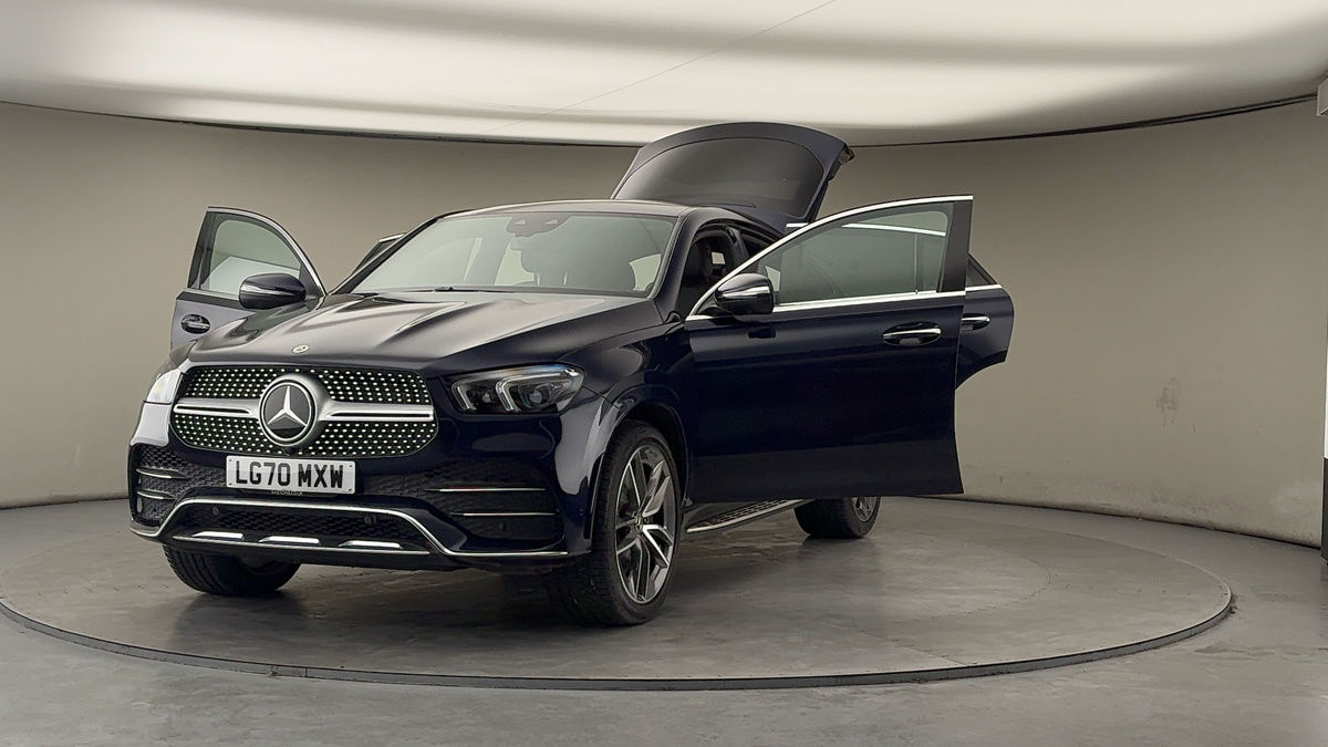 More views of Mercedes-Benz GLE