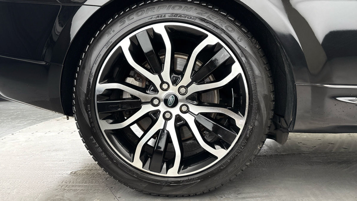 Land Rover Range Rover Sport Image 10