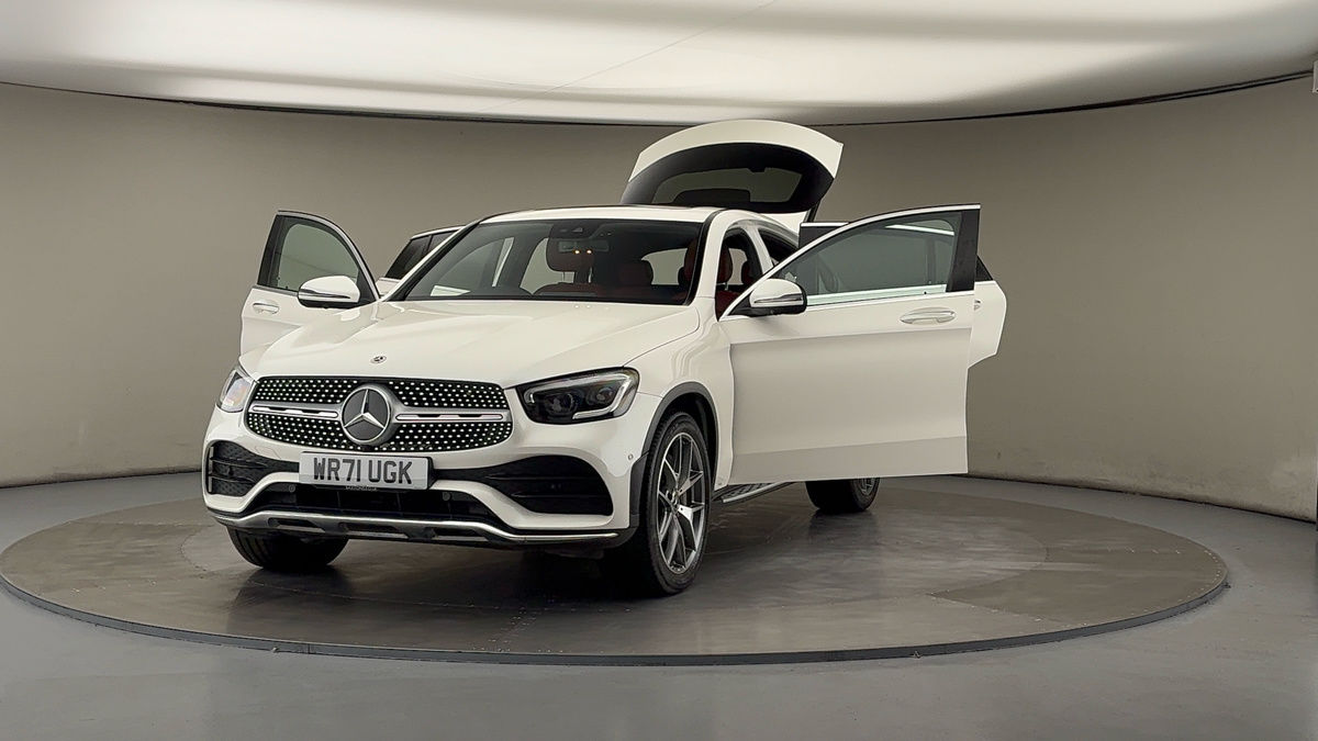 More views of Mercedes-Benz GLC
