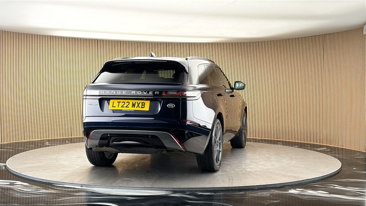 More views of Land Rover Range Rover Velar