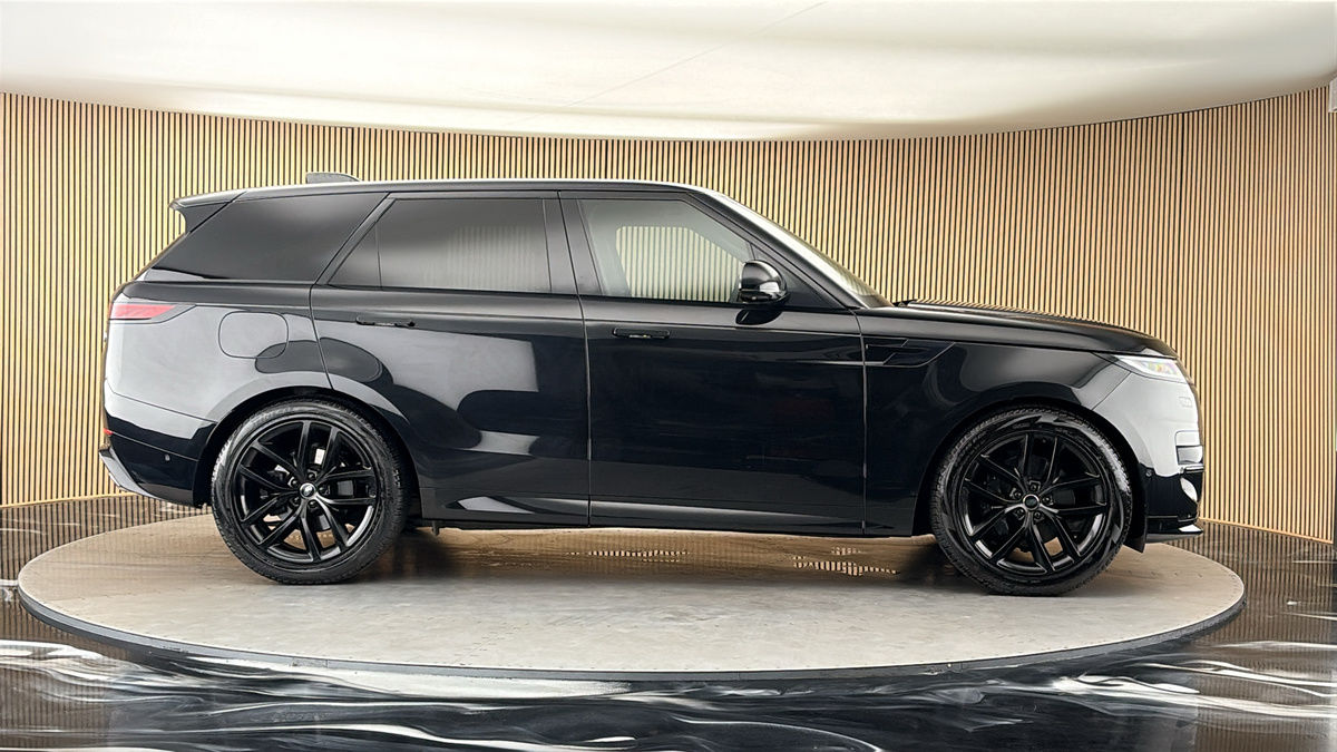 Land Rover Range Rover Sport Image 16