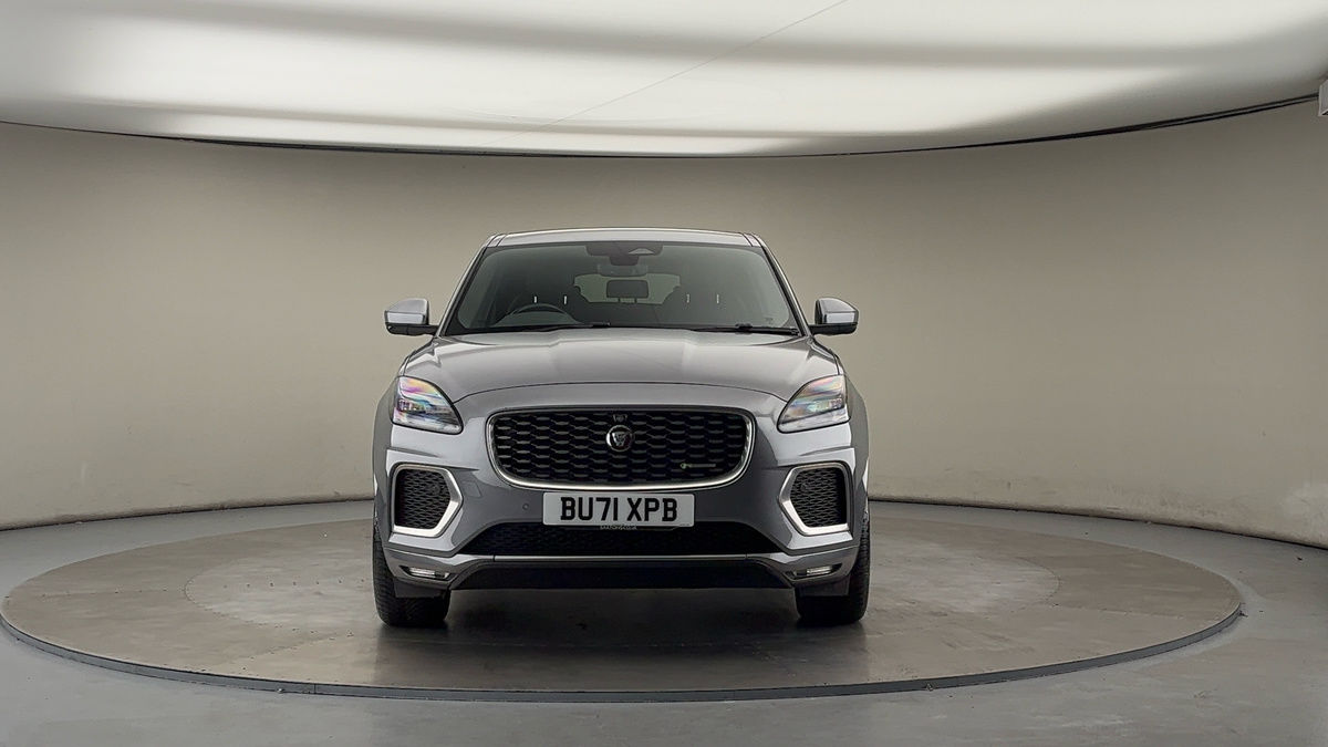 Jaguar E-PACE Image 3