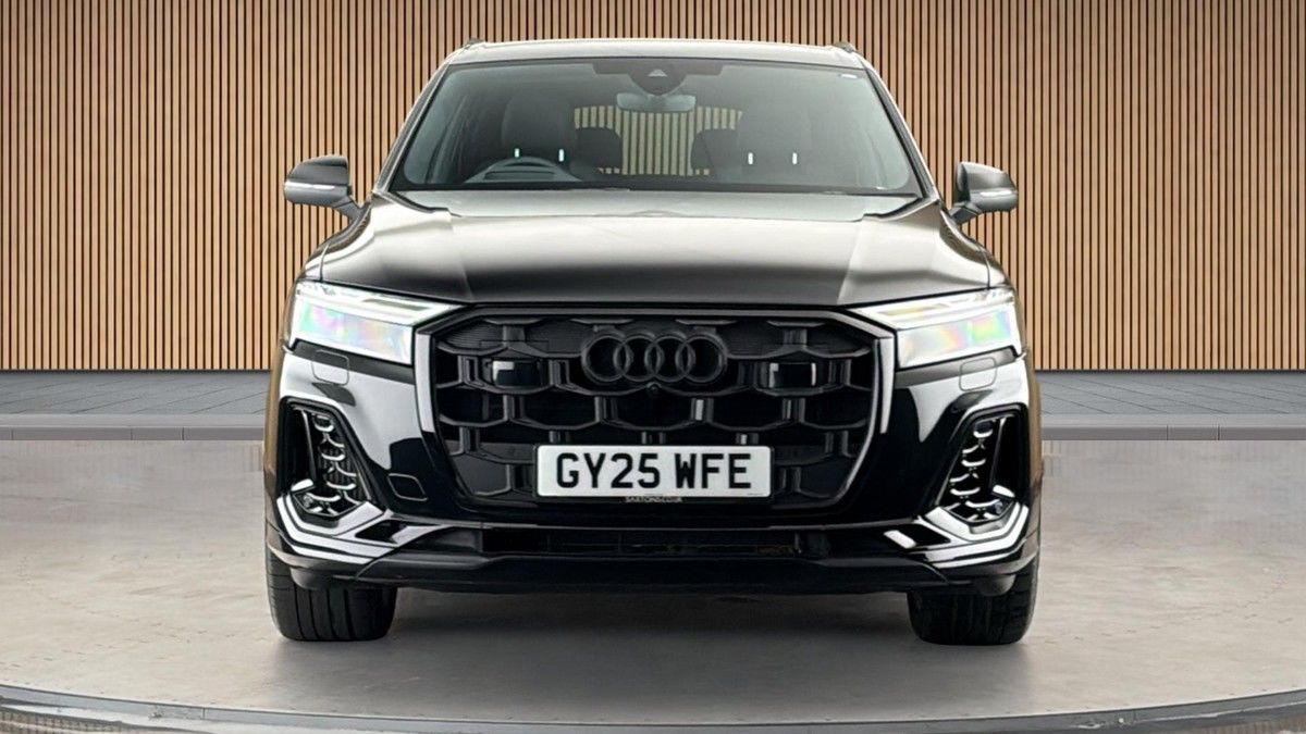 Audi Q7 Image 3