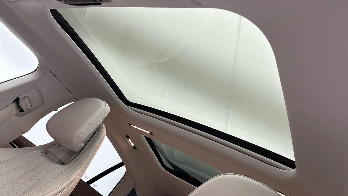Mercedes-Benz EQS Image 6