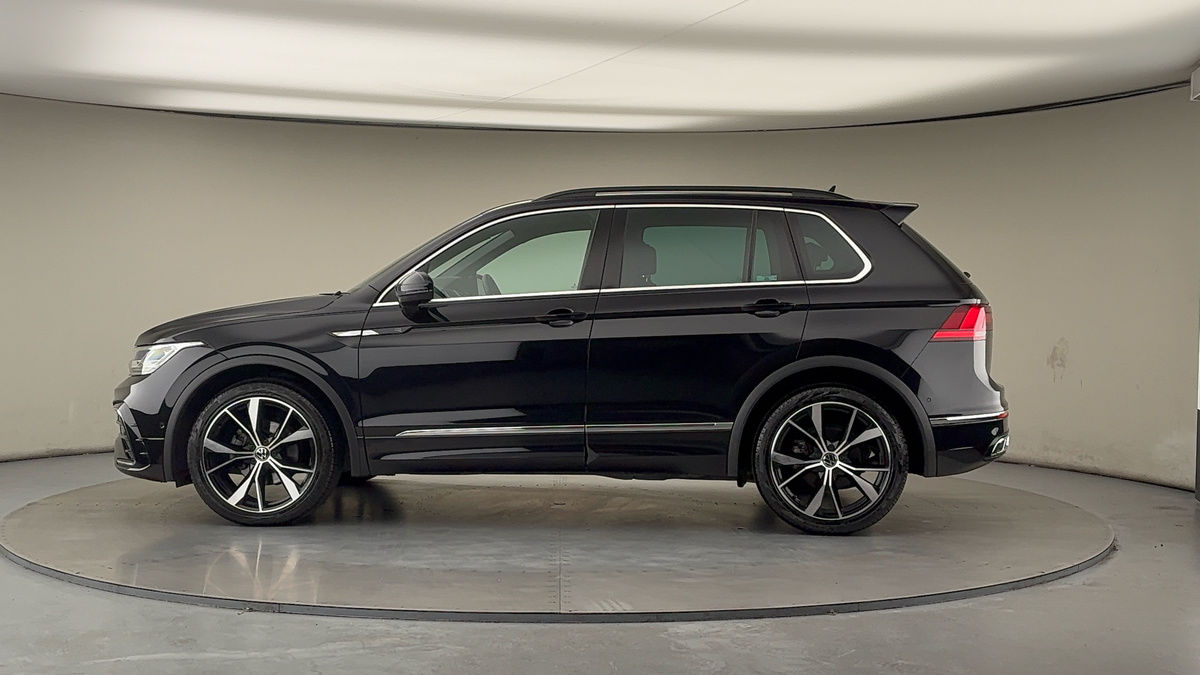 More views of Volkswagen Tiguan