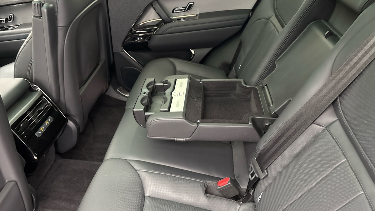 Land Rover Range Rover Sport Image 9