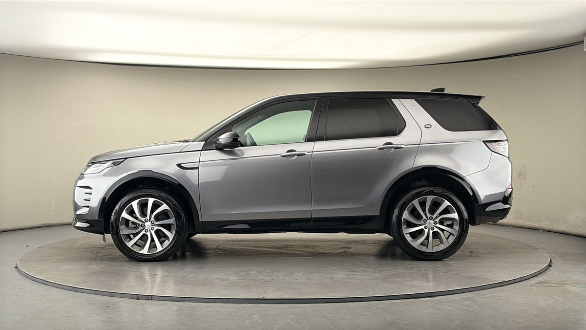 Land Rover Discovery Sport Image 15