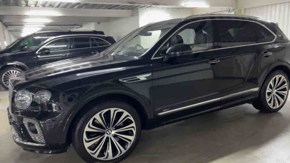 More views of Bentley Bentayga
