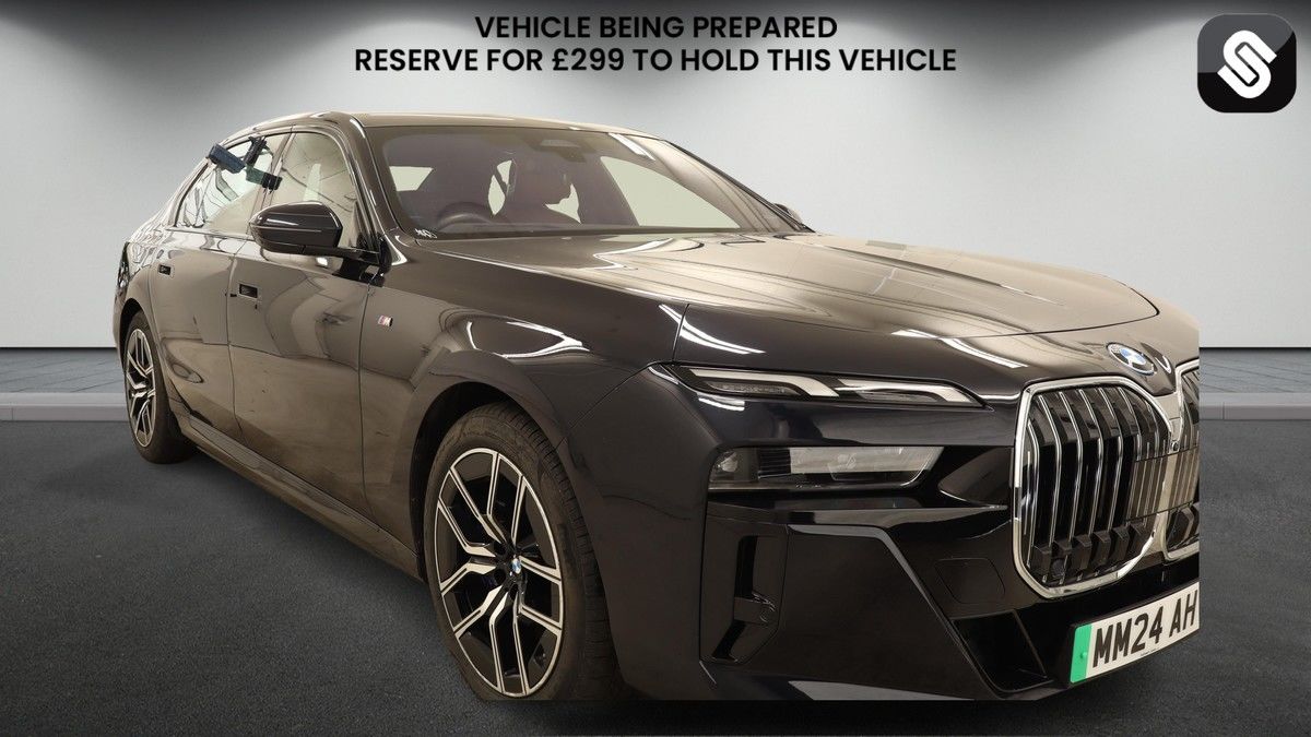 BMW i7 Sticky Header Image