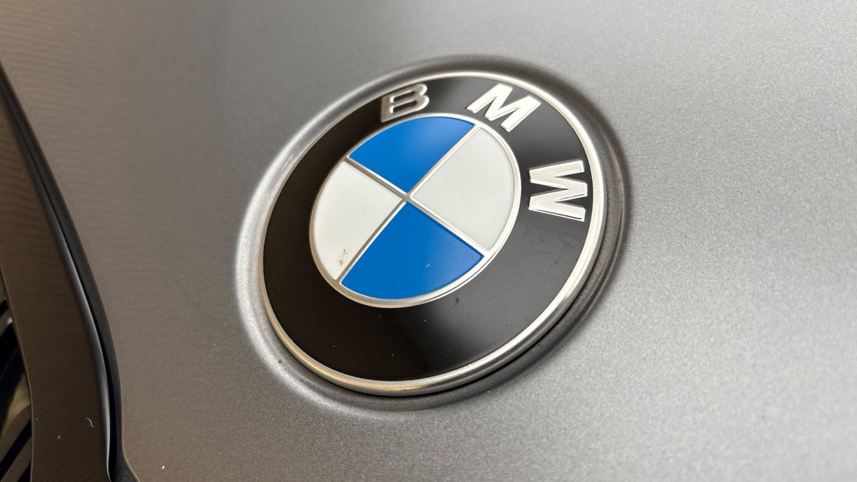 BMW 3 Series Image 24