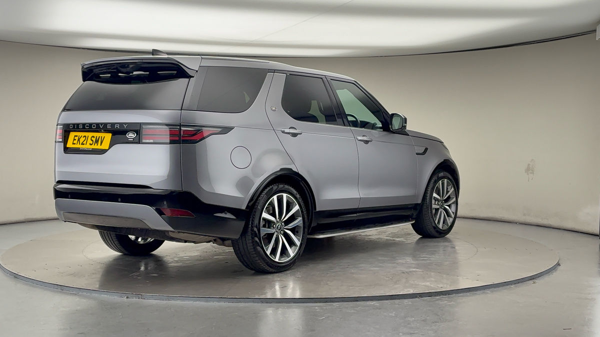 More views of Land Rover Discovery