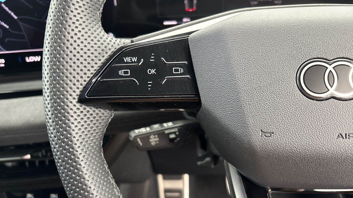 Audi Q6 e-tron Image 13