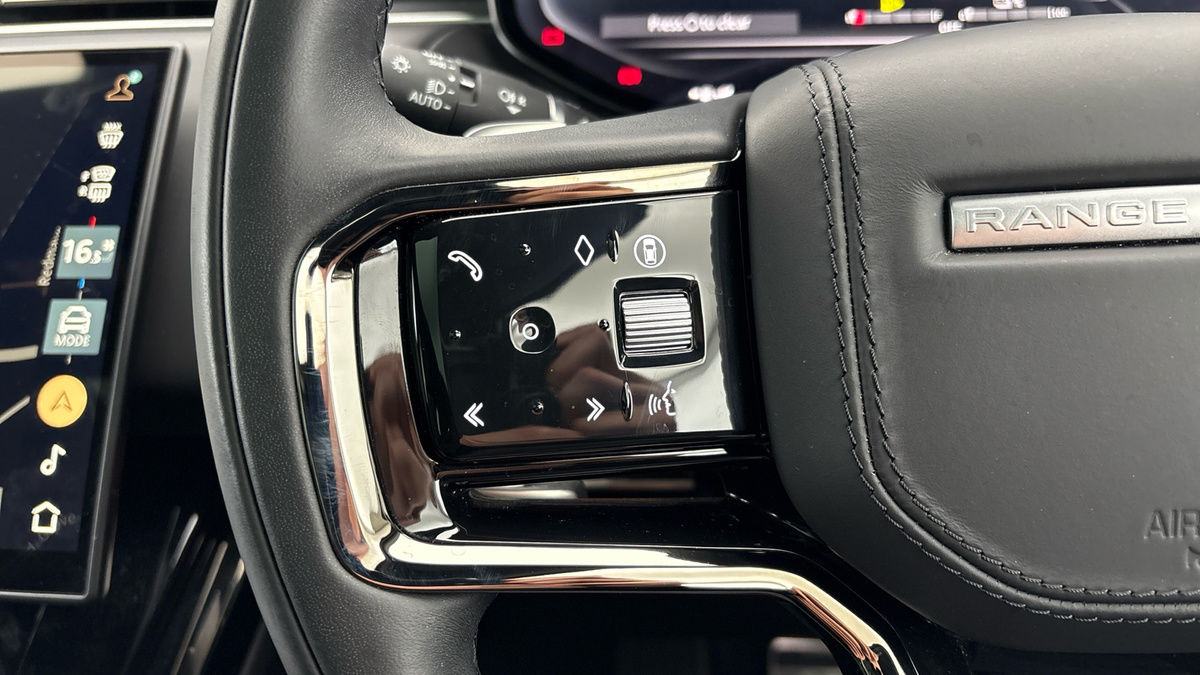 Land Rover Range Rover Sport Image 13