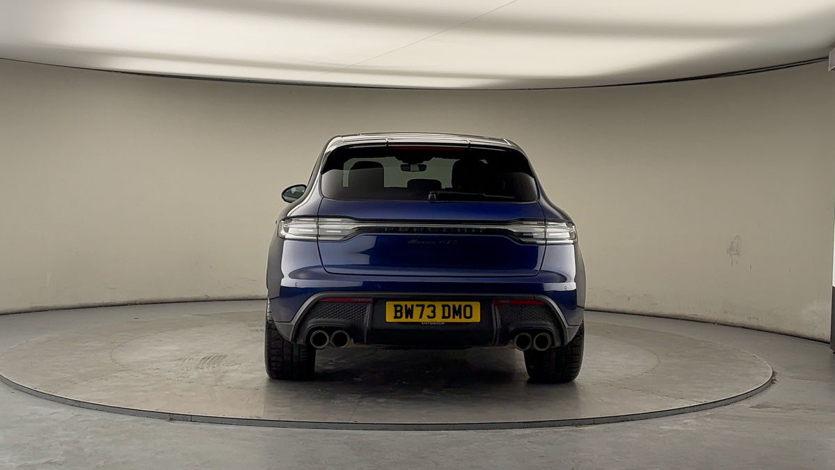 More views of Porsche Macan