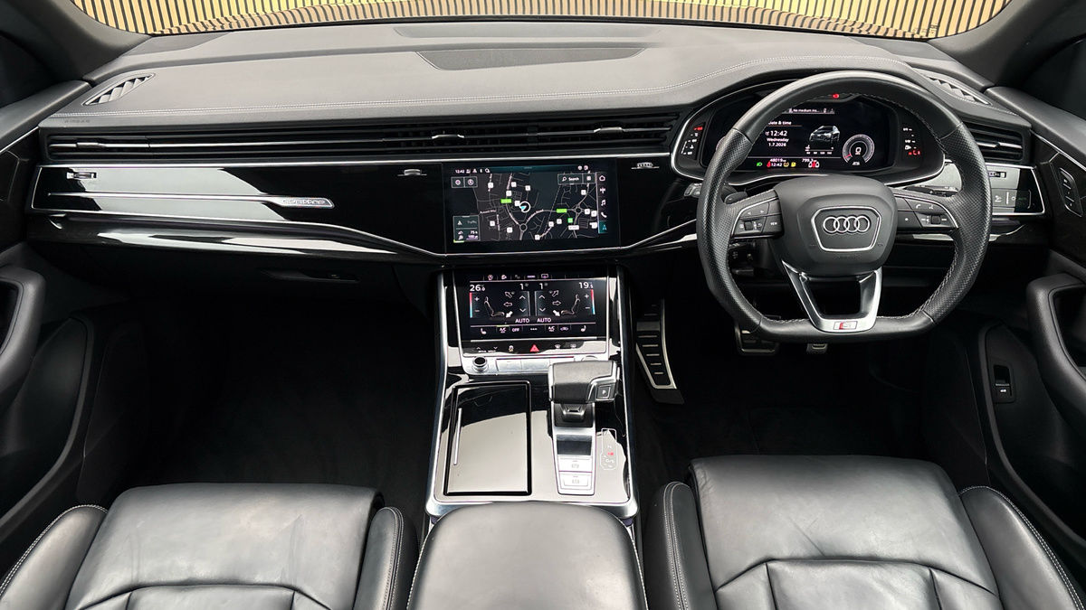 Audi Q8 Image 12