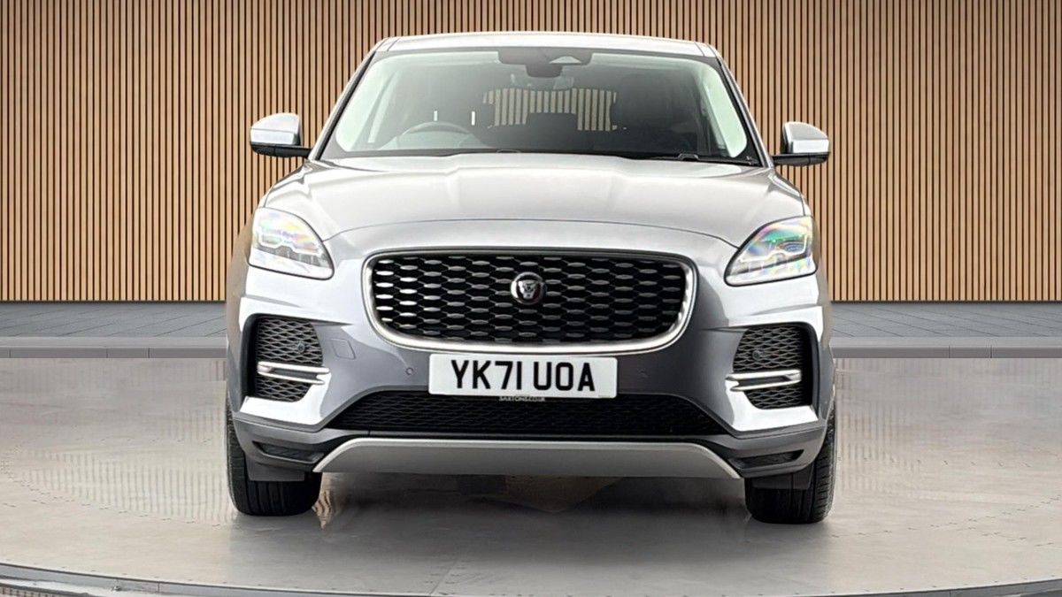 Jaguar E-PACE Image 3
