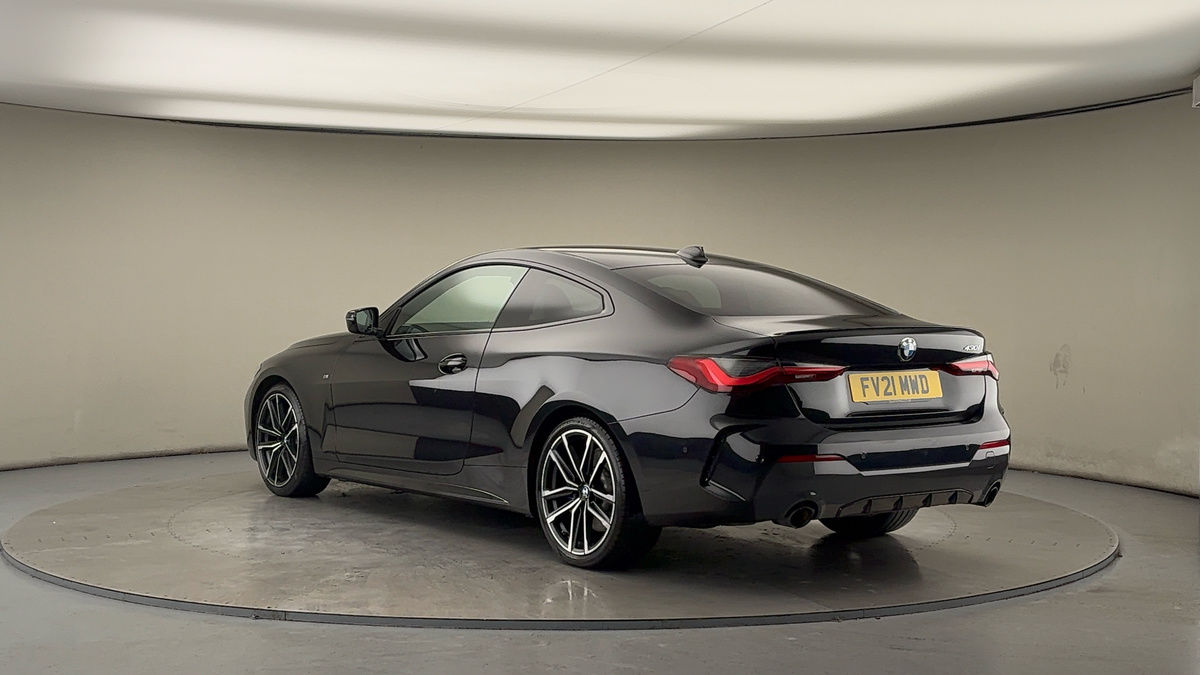 BMW 4 Series Image 2