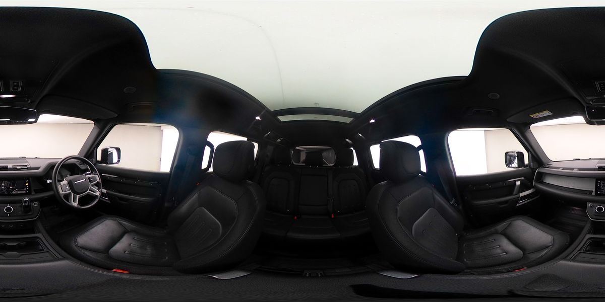 More views of Land Rover Defender 110