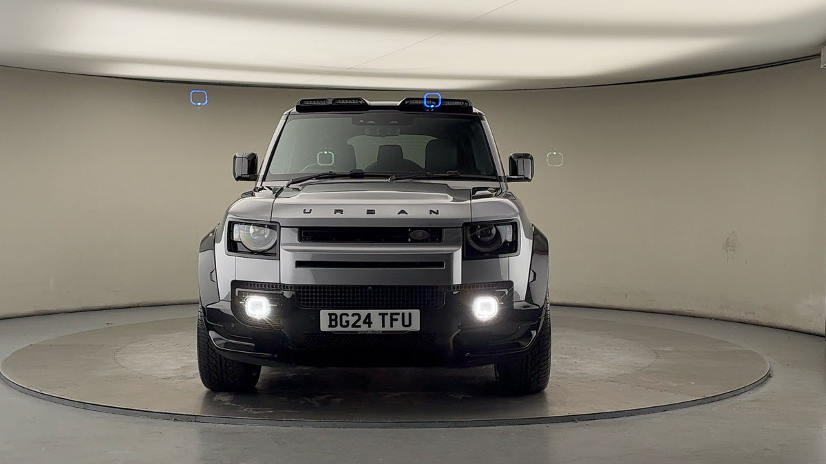 Land Rover Defender 110 Urban Image 3