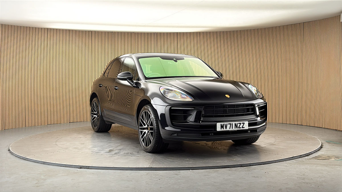 More views of Porsche Macan
