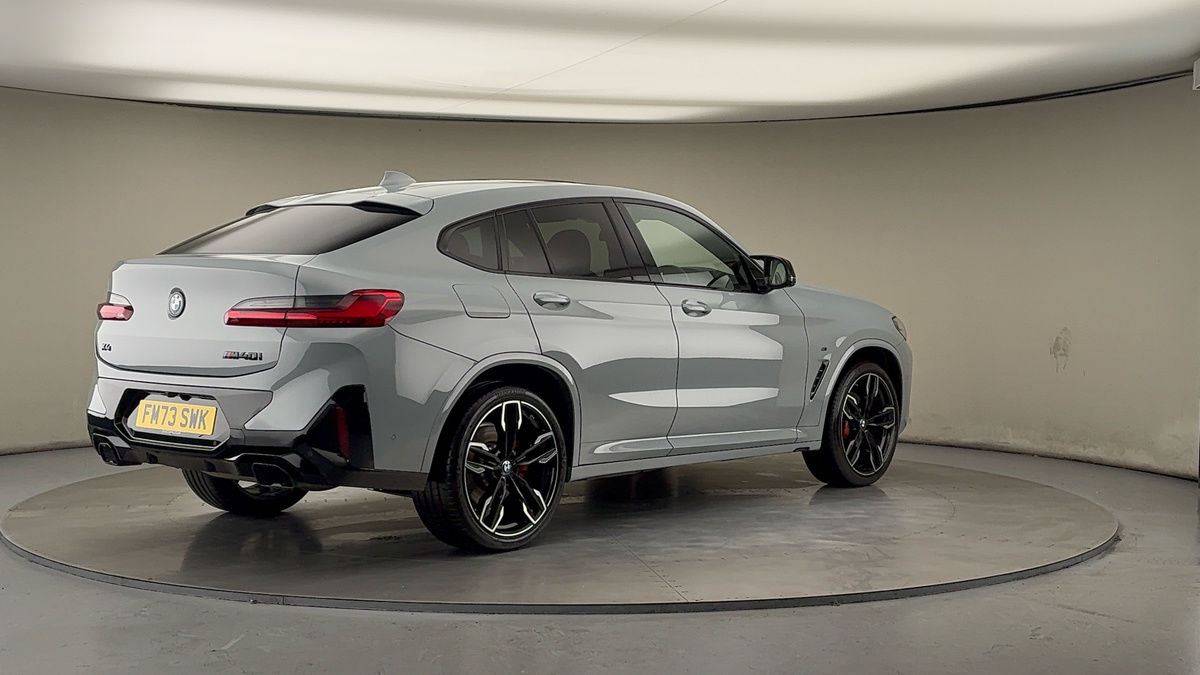 BMW X4 Image 21