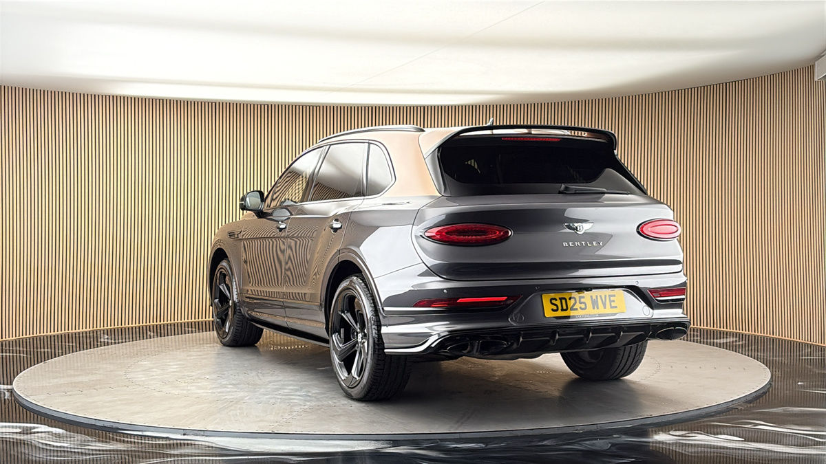 More views of Bentley Bentayga