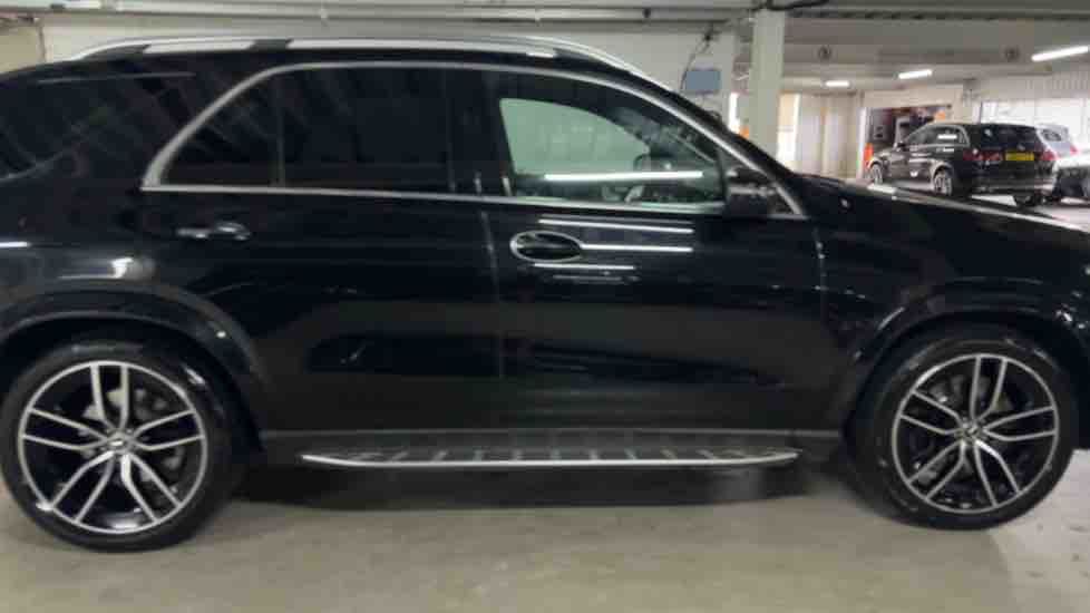 More views of Mercedes-Benz GLE