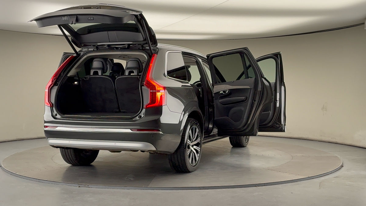 More views of Volvo XC90