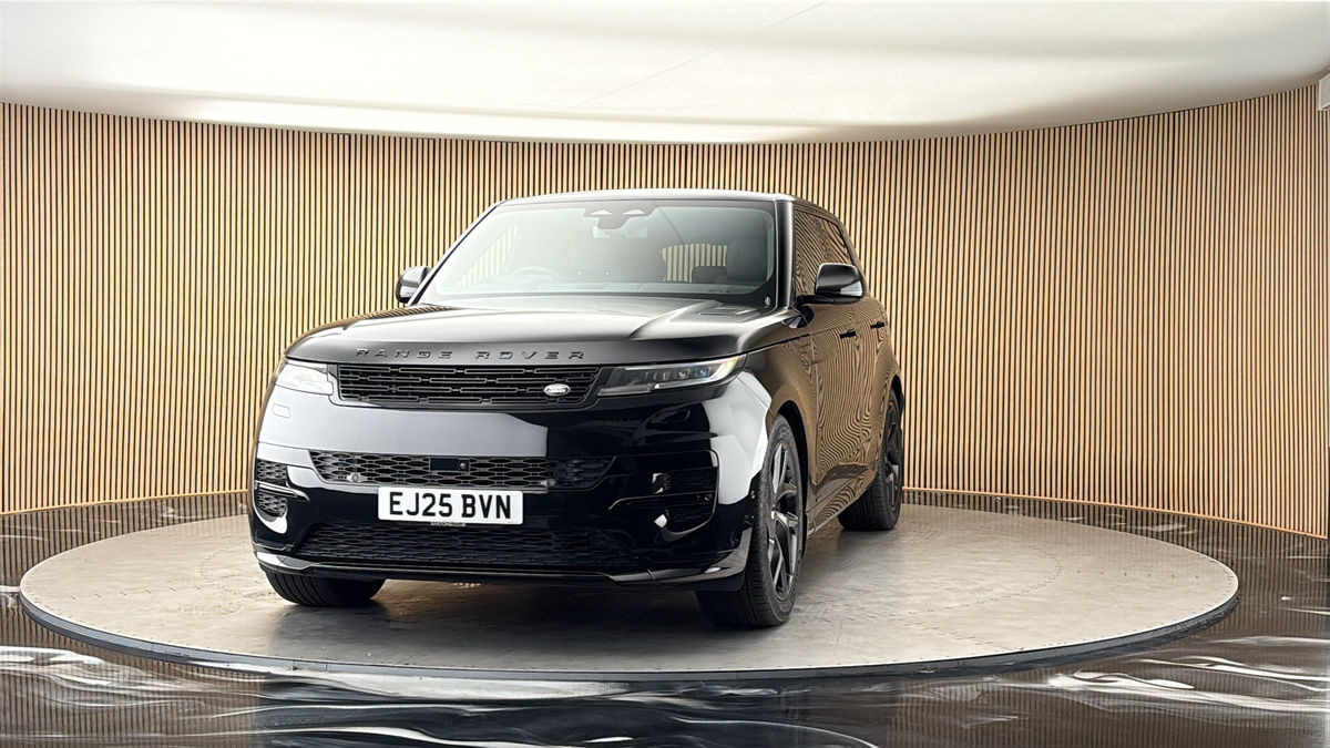 More views of Land Rover Range Rover Sport