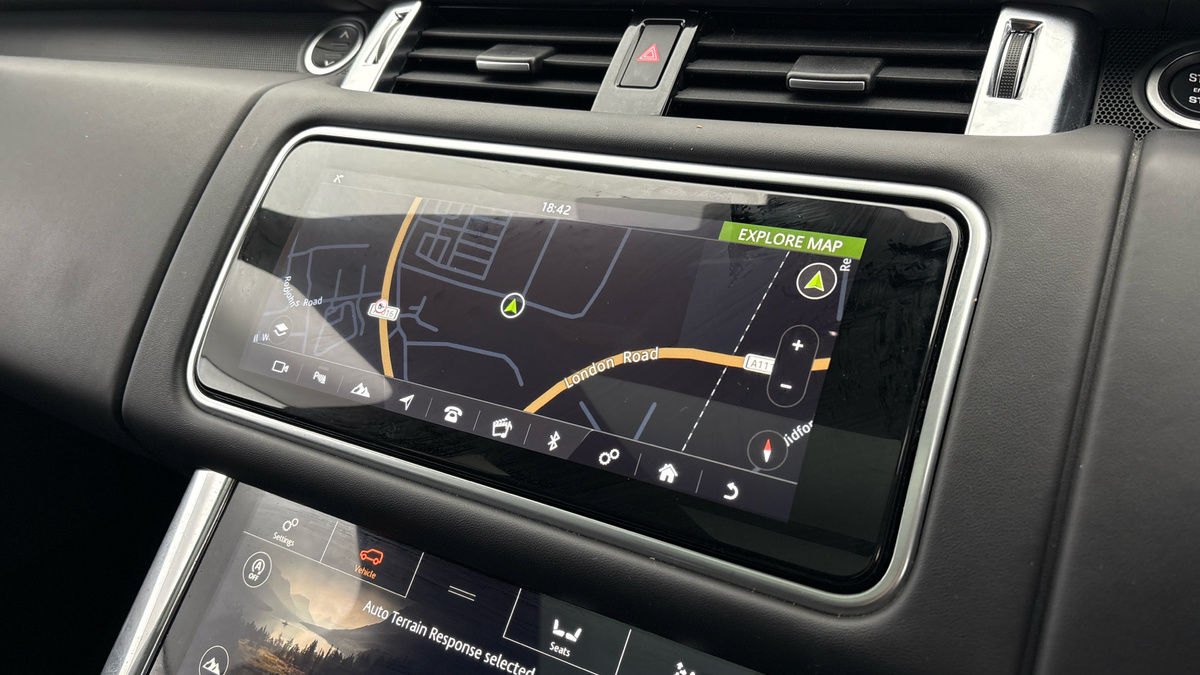 Land Rover Range Rover Sport Image 17