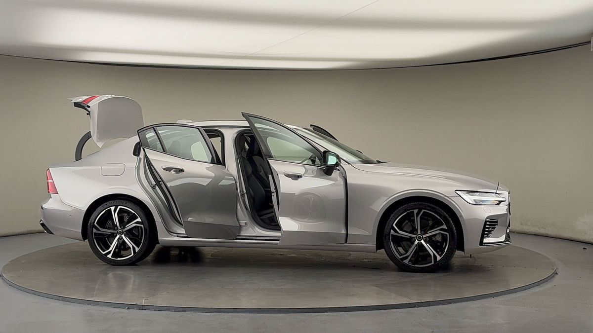 More views of Volvo S60