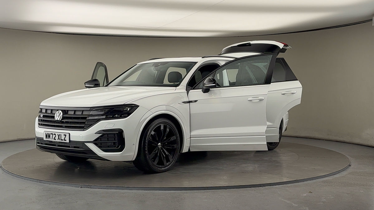More views of Volkswagen Touareg